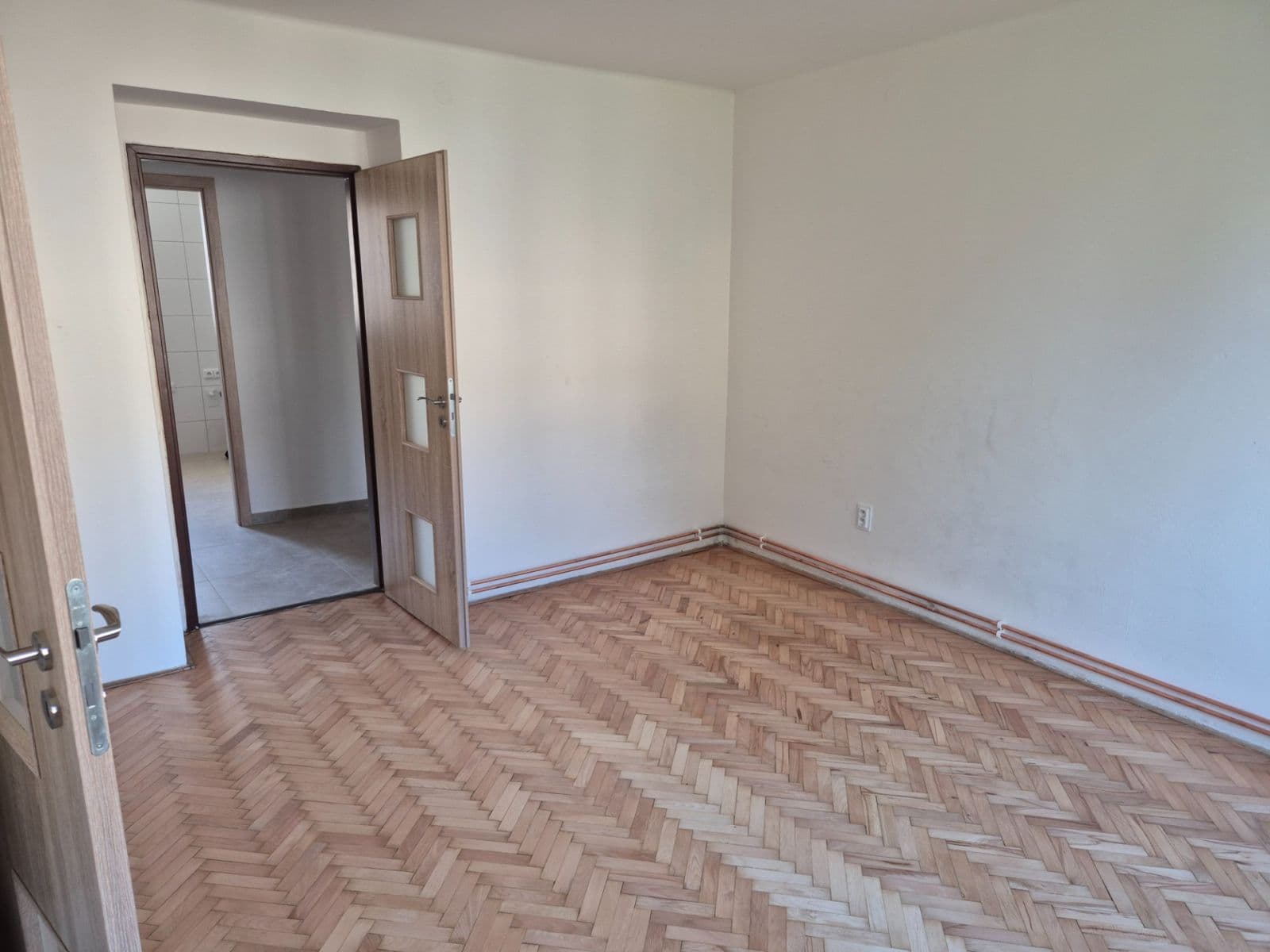 Pronájem bytu 2+1 65 m², Julia Fučíka, Beroun, Středočeský kraj Pronájem bytu 2+1 65 m², Julia Fučíka, Beroun, Středočeský kraj