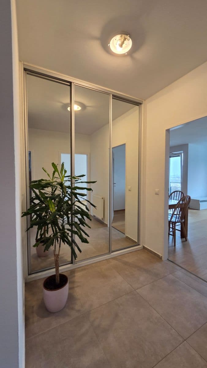 Pronájem bytu 3+kk 85 m², Marešova, Praha, Praha Pronájem bytu 3+kk 85 m², Marešova, Praha, Praha
