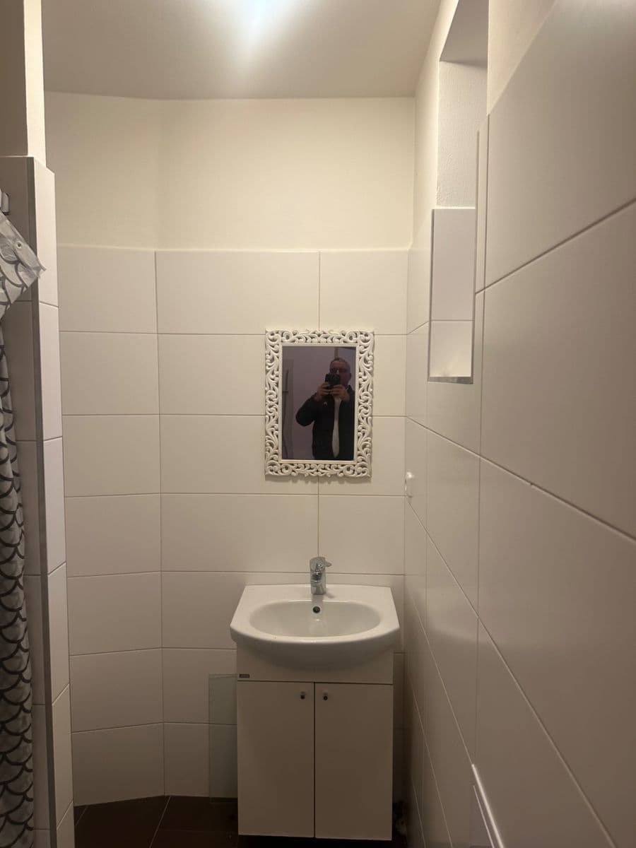 Pronájem bytu 2+kk 1 m², Husova, Louny, Ústecký kraj Pronájem bytu 2+kk 1 m², Husova, Louny, Ústecký kraj