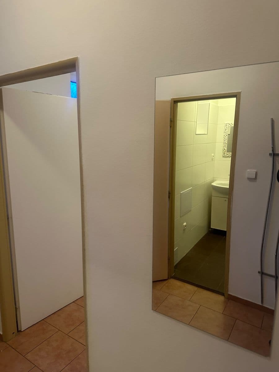 Pronájem bytu 2+kk 1 m², Husova, Louny, Ústecký kraj Pronájem bytu 2+kk 1 m², Husova, Louny, Ústecký kraj