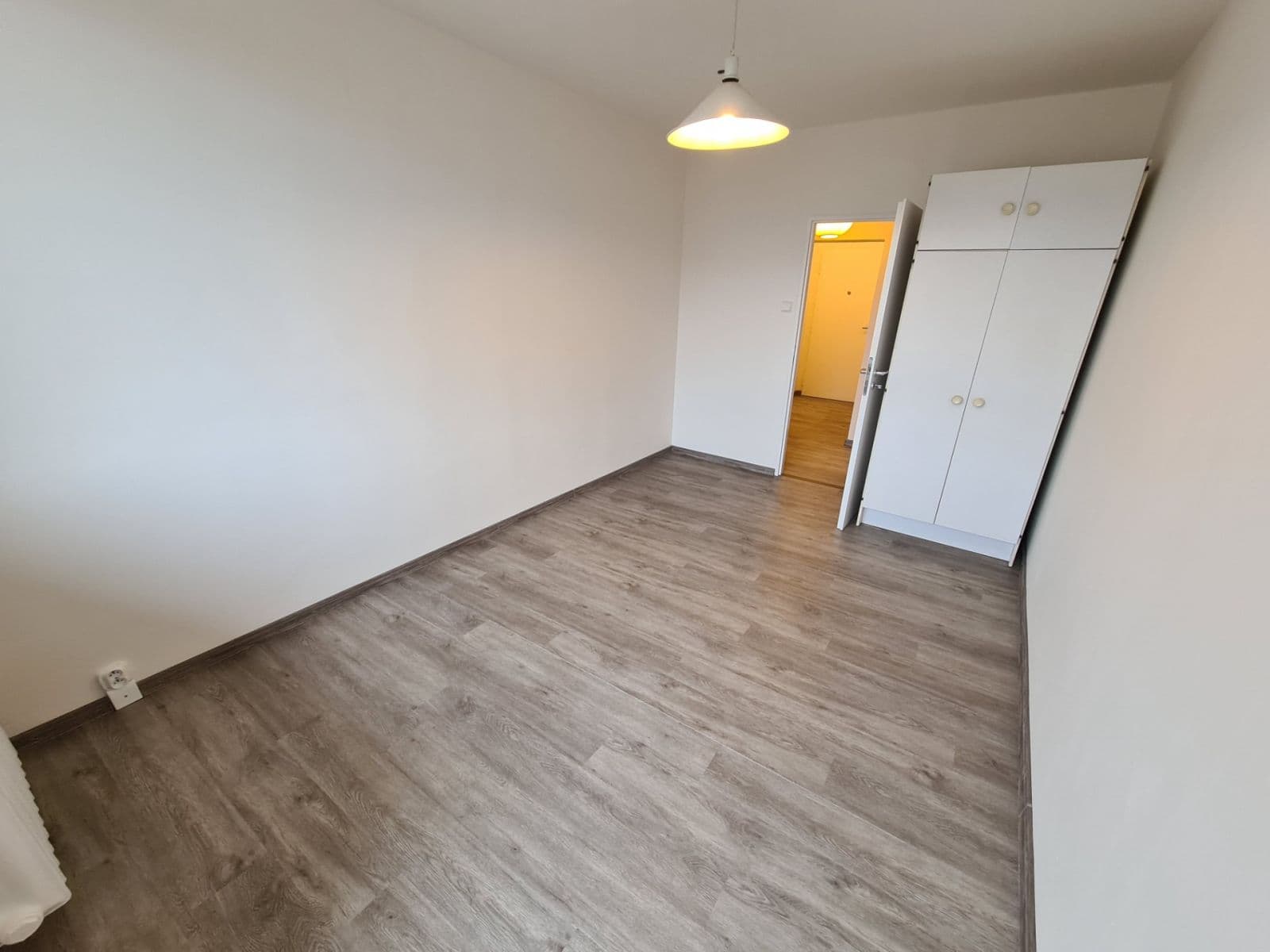 Pronájem bytu 3+kk 58 m², Křenická, Praha, Praha Pronájem bytu 3+kk 58 m², Křenická, Praha, Praha