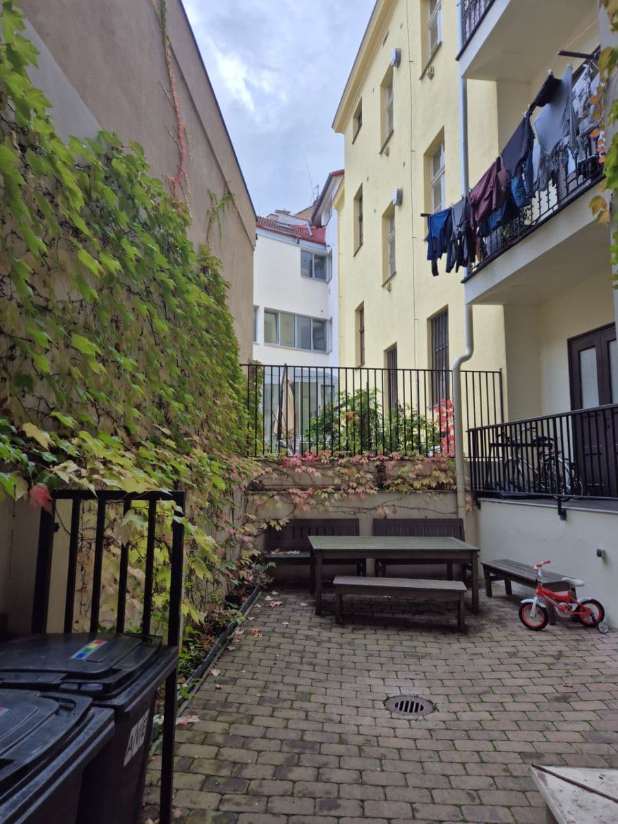 Prodej bytu 2+kk 69 m², Prokopovo náměstí, Praha, Praha Prodej bytu 2+kk 69 m², Prokopovo náměstí, Praha, Praha