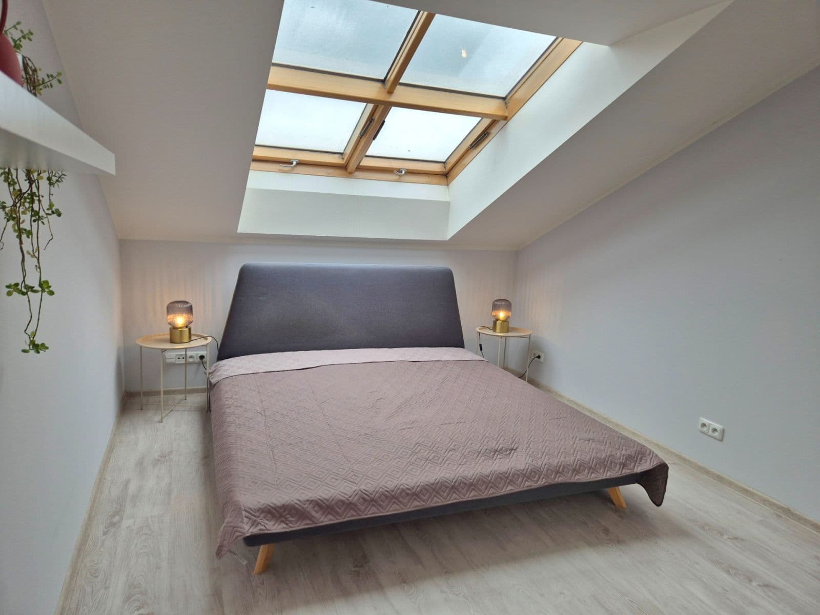 Prodej bytu 2+kk 69 m², Prokopovo náměstí, Praha, Praha Prodej bytu 2+kk 69 m², Prokopovo náměstí, Praha, Praha