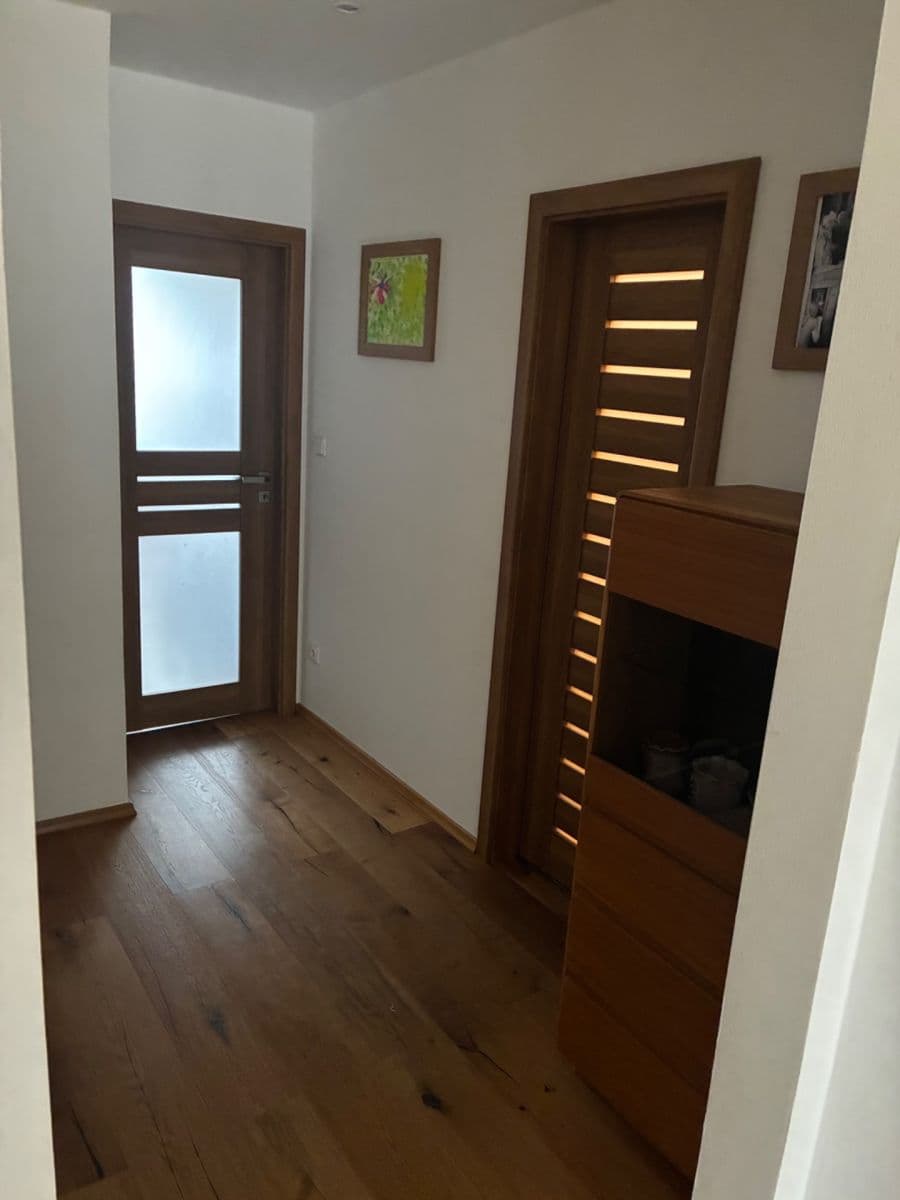 Pronájem bytu 3+kk 71 m², Prosluněná, Praha, Praha Pronájem bytu 3+kk 71 m², Prosluněná, Praha, Praha