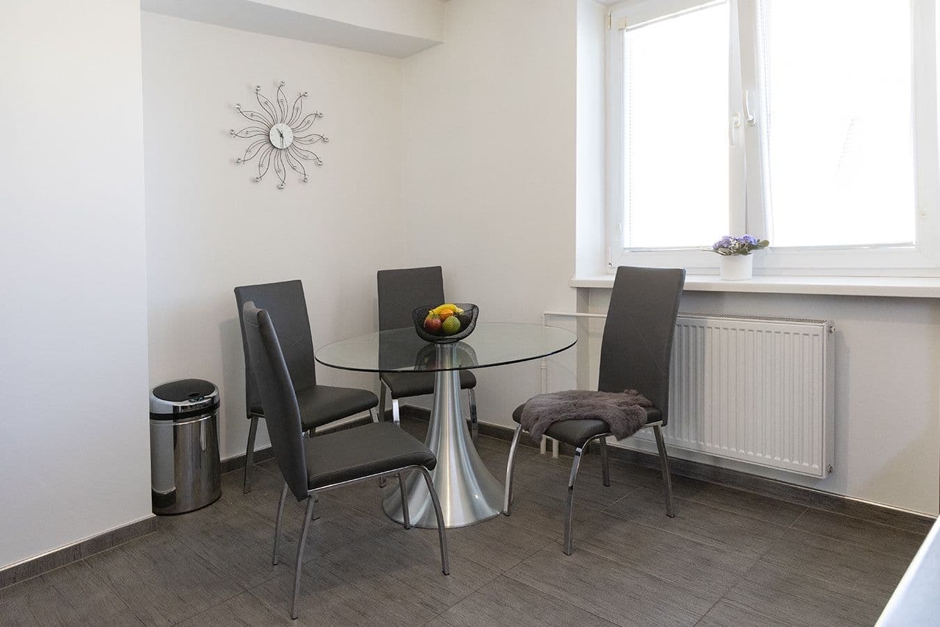 Prodej domu 246 m², pozemek 649 m², Gazdovský rad, Štvrtok na Ostrove, Trnavský kraj Prodej domu 246 m², pozemek 649 m², Gazdovský rad, Štvrtok na Ostrove, Trnavský kraj