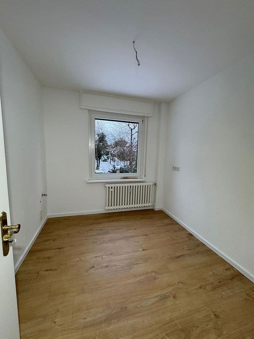 Pronájem bytu 3+1 65 m², Friedrichstr. 60, Haan, Severní Porýní-Vestfálsko Pronájem bytu 3+1 65 m², Friedrichstr. 60, Haan, Severní Porýní-Vestfálsko