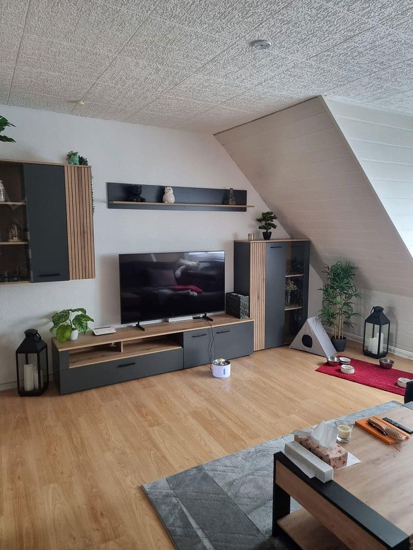 Pronájem bytu 3+1 63 m², Steinstr.16, Velbert, Severní Porýní-Vestfálsko Pronájem bytu 3+1 63 m², Steinstr.16, Velbert, Severní Porýní-Vestfálsko