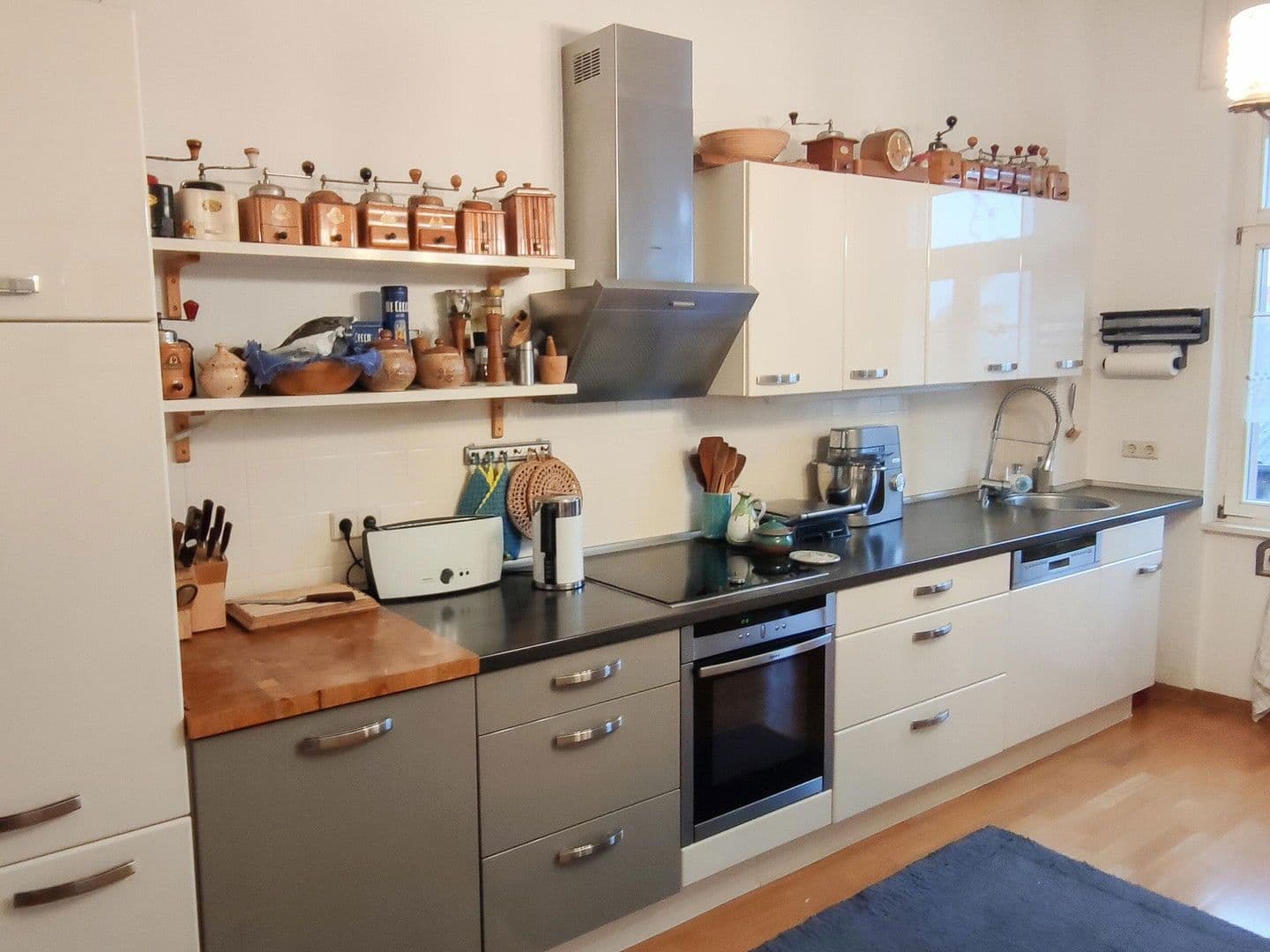 Prodej bytu 3+1 96 m², Ludwigshafen, Porýní-Falc Prodej bytu 3+1 96 m², Ludwigshafen, Porýní-Falc