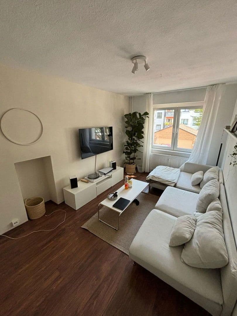Pronájem bytu 2+kk 56 m², Christinastraße 21, Köln, Severní Porýní-Vestfálsko Pronájem bytu 2+kk 56 m², Christinastraße 21, Köln, Severní Porýní-Vestfálsko