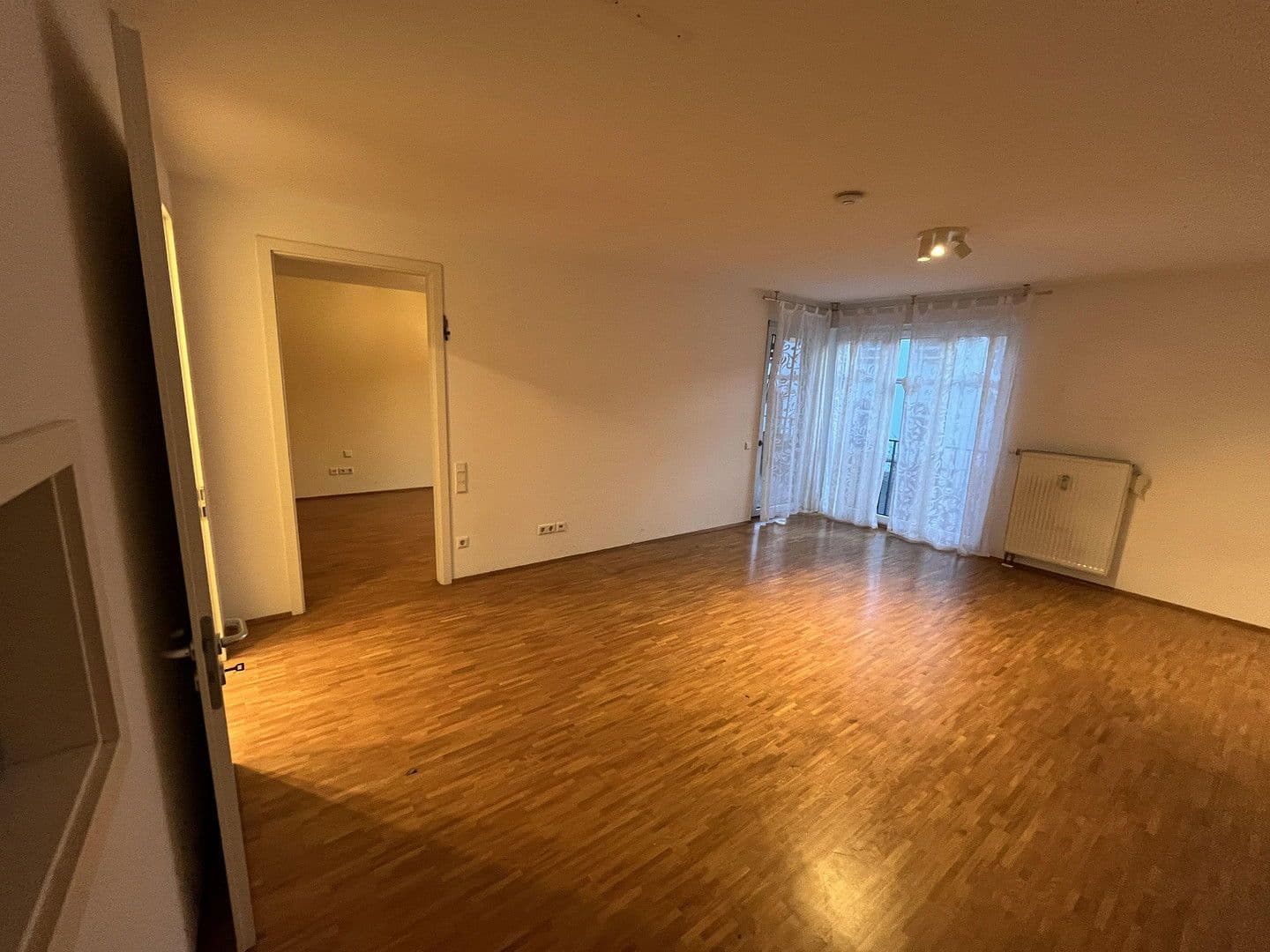 Pronájem bytu 2+1 55 m², Lampertheim, Hessen Pronájem bytu 2+1 55 m², Lampertheim, Hessen