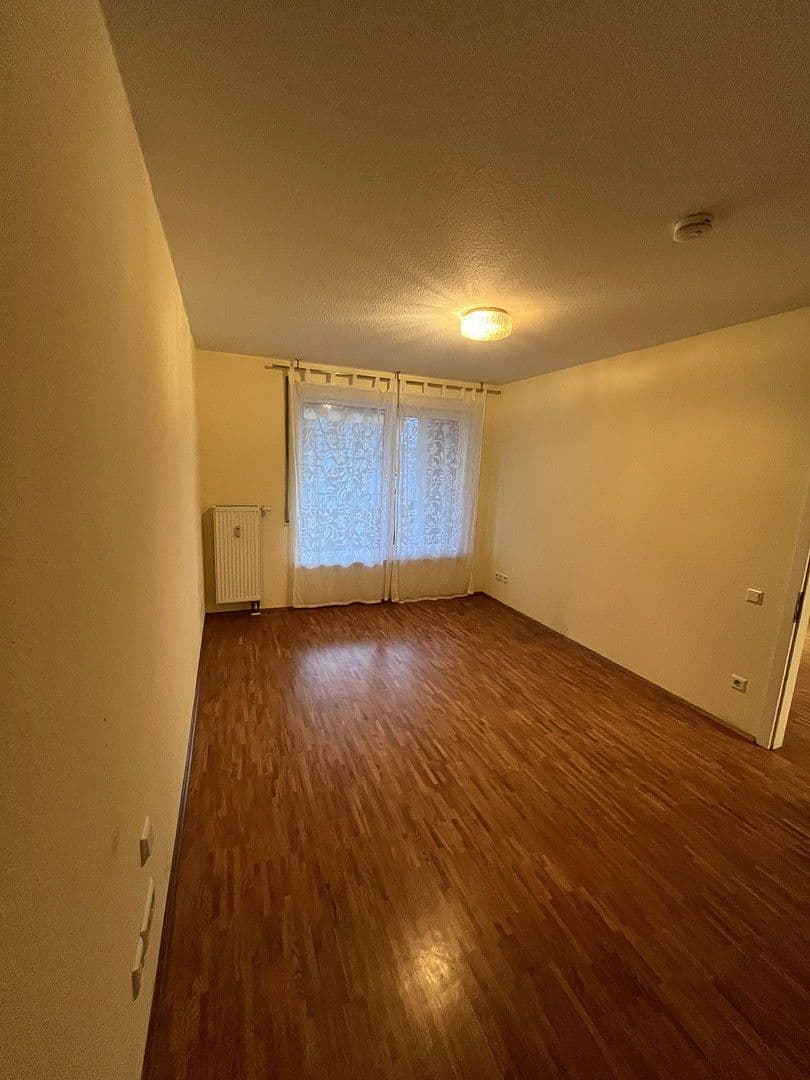 Pronájem bytu 2+1 55 m², Lampertheim, Hessen Pronájem bytu 2+1 55 m², Lampertheim, Hessen