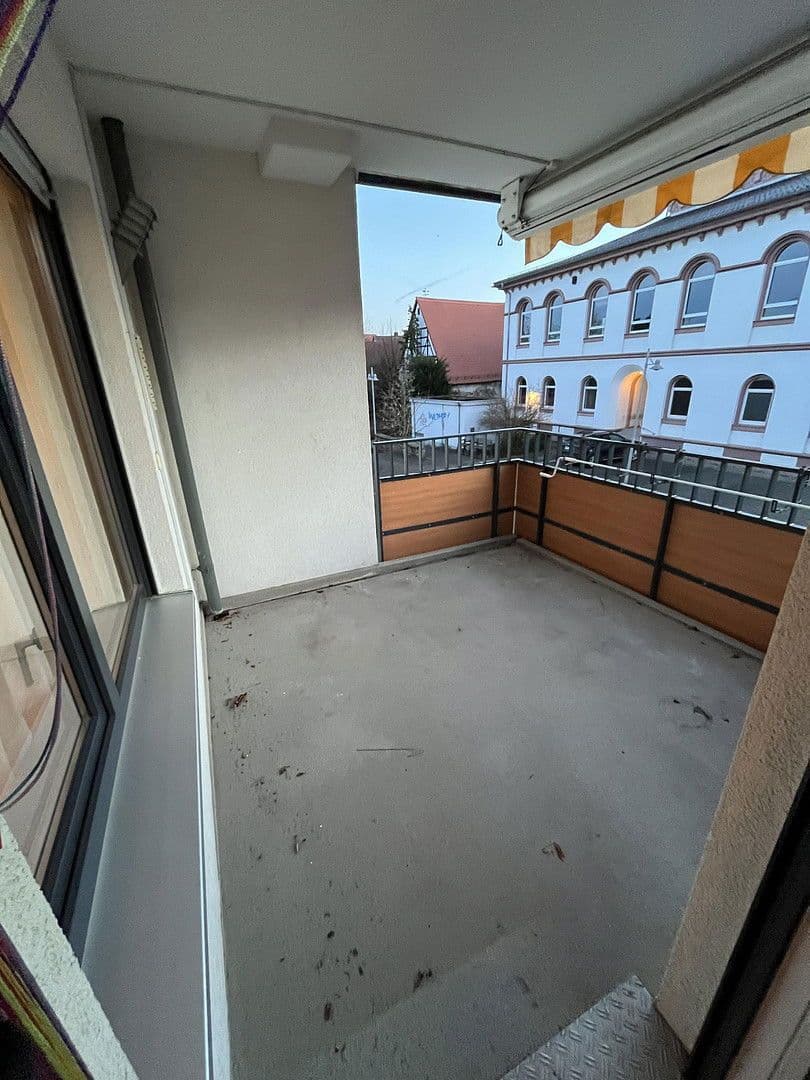 Pronájem bytu 2+1 55 m², Lampertheim, Hessen Pronájem bytu 2+1 55 m², Lampertheim, Hessen