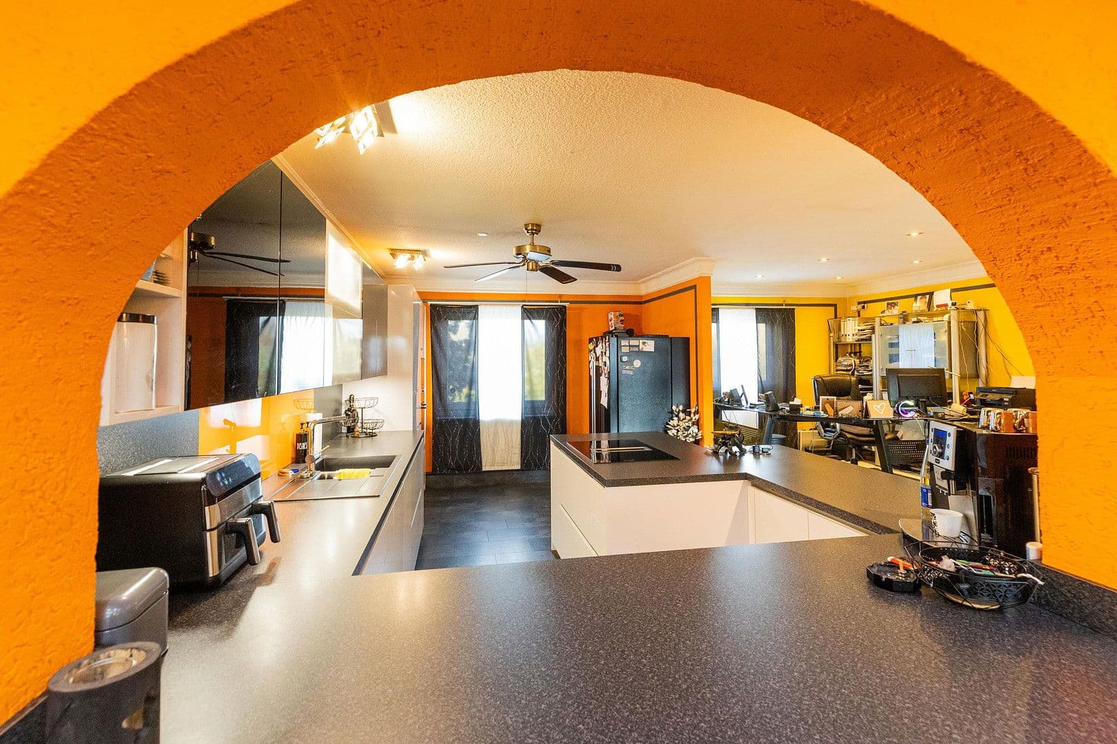 Prodej domu 252 m², pozemek 250 m², Mannheim, Bádensko-Württembersko Prodej domu 252 m², pozemek 250 m², Mannheim, Bádensko-Württembersko