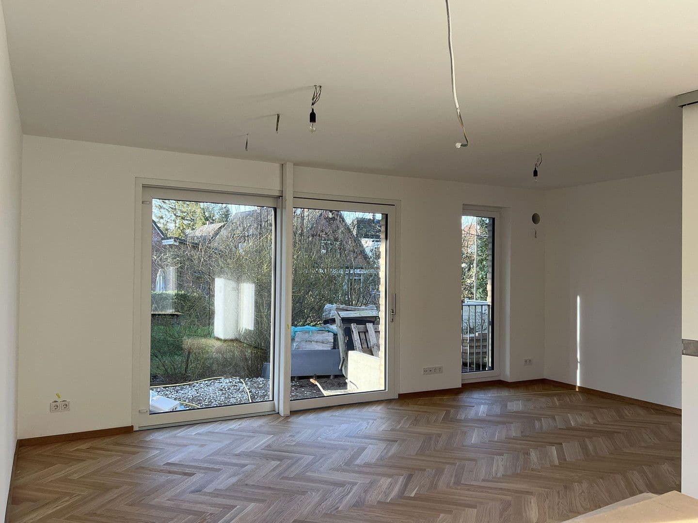 Pronájem bytu 4+1 94 m², Sülldorfer Landstraße 8a, Hamburg, Hamburg Pronájem bytu 4+1 94 m², Sülldorfer Landstraße 8a, Hamburg, Hamburg