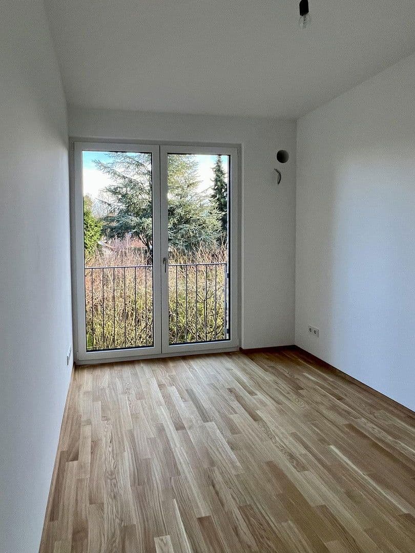 Pronájem bytu 4+1 94 m², Sülldorfer Landstraße 8a, Hamburg, Hamburg Pronájem bytu 4+1 94 m², Sülldorfer Landstraße 8a, Hamburg, Hamburg