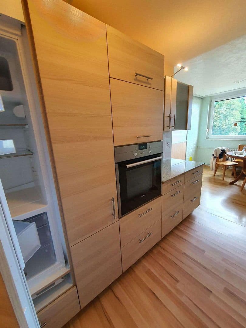 Pronájem bytu 3+kk 93 m², Pforzheim, Bádensko-Württembersko Pronájem bytu 3+kk 93 m², Pforzheim, Bádensko-Württembersko