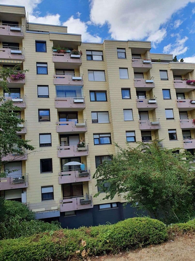 Pronájem bytu 3+kk 93 m², Pforzheim, Bádensko-Württembersko Pronájem bytu 3+kk 93 m², Pforzheim, Bádensko-Württembersko