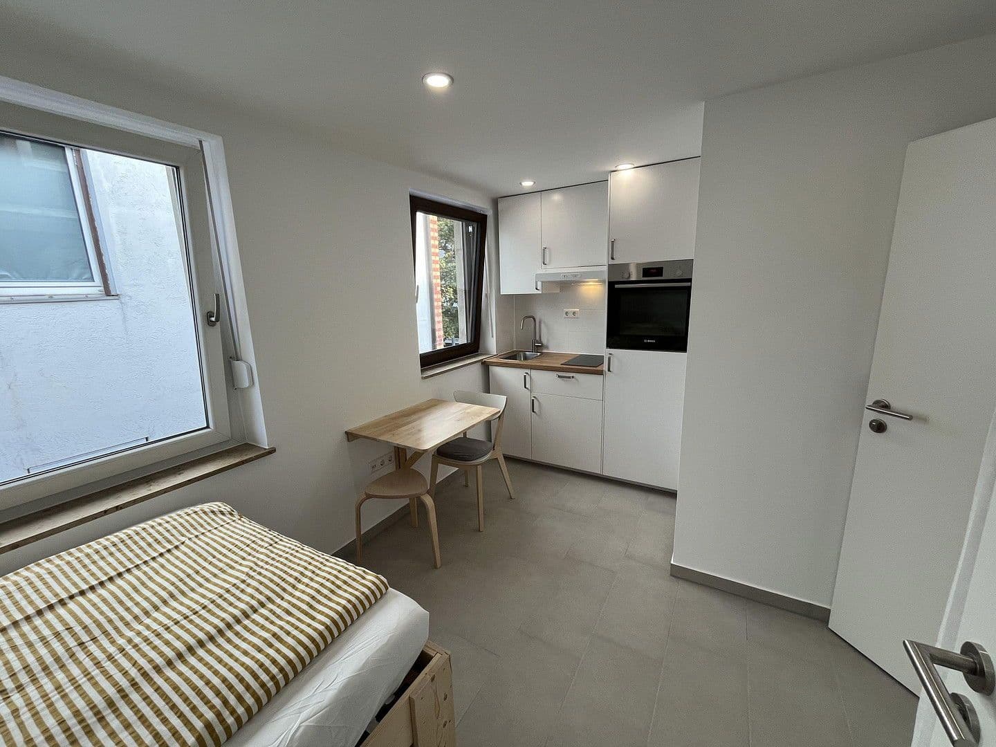 Pronájem bytu 1+1 18 m², Stuttgarter Str. 18, Stuttgart, Bádensko-Württembersko Pronájem bytu 1+1 18 m², Stuttgarter Str. 18, Stuttgart, Bádensko-Württembersko