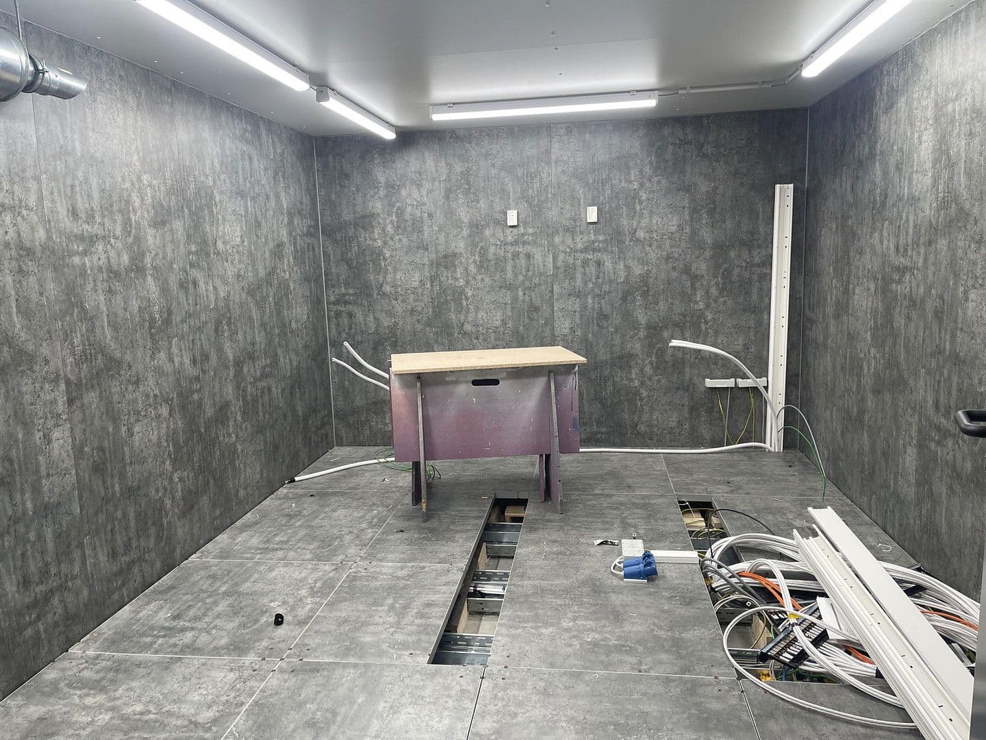 Pronájem nebytového prostoru 1.580 m², Allinger Straße 10, Vilshofen an der Donau, Bavorsko Pronájem nebytového prostoru 1.580 m², Allinger Straße 10, Vilshofen an der Donau, Bavorsko