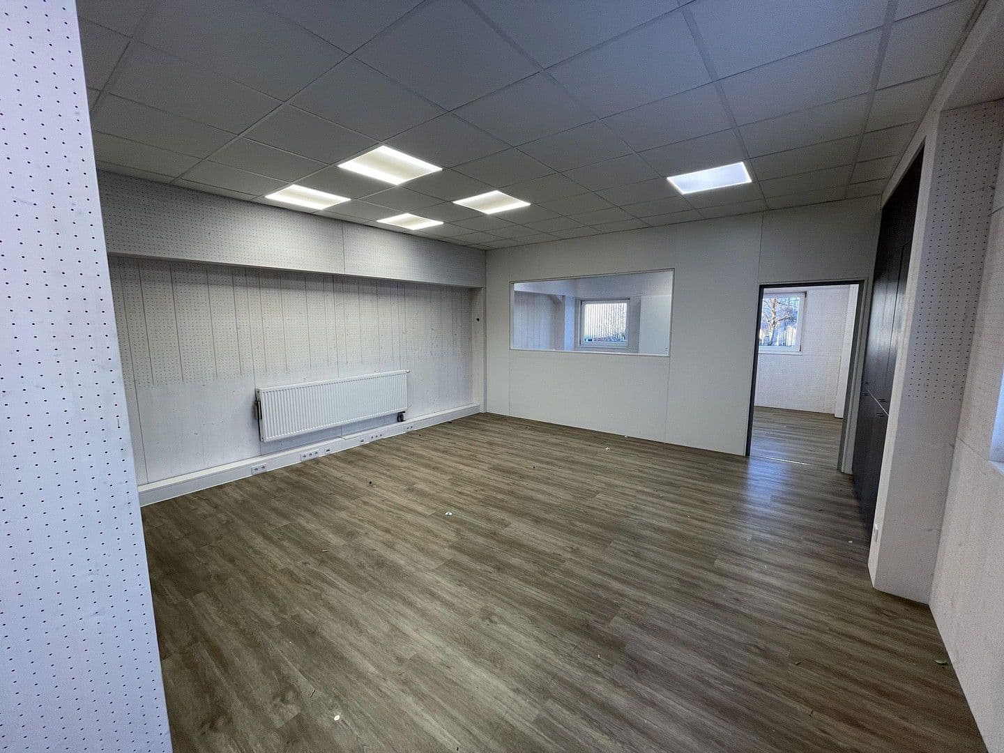 Pronájem nebytového prostoru 1.580 m², Allinger Straße 10, Vilshofen an der Donau, Bavorsko Pronájem nebytového prostoru 1.580 m², Allinger Straße 10, Vilshofen an der Donau, Bavorsko