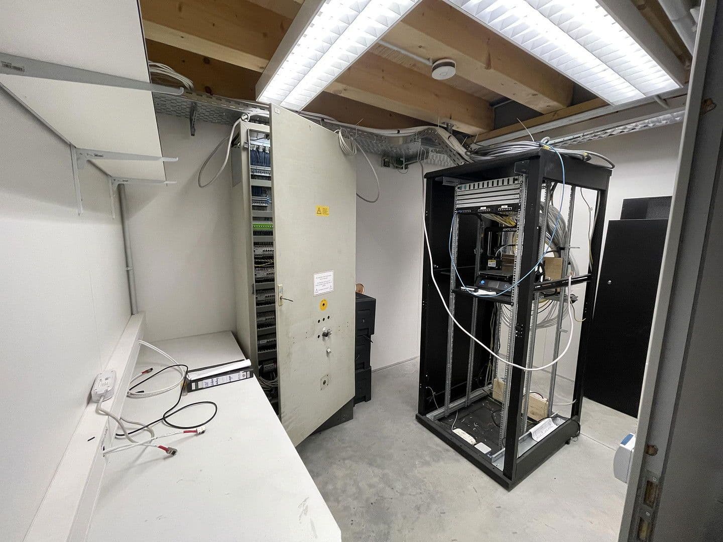 Pronájem nebytového prostoru 1.580 m², Allinger Straße 10, Vilshofen an der Donau, Bavorsko Pronájem nebytového prostoru 1.580 m², Allinger Straße 10, Vilshofen an der Donau, Bavorsko