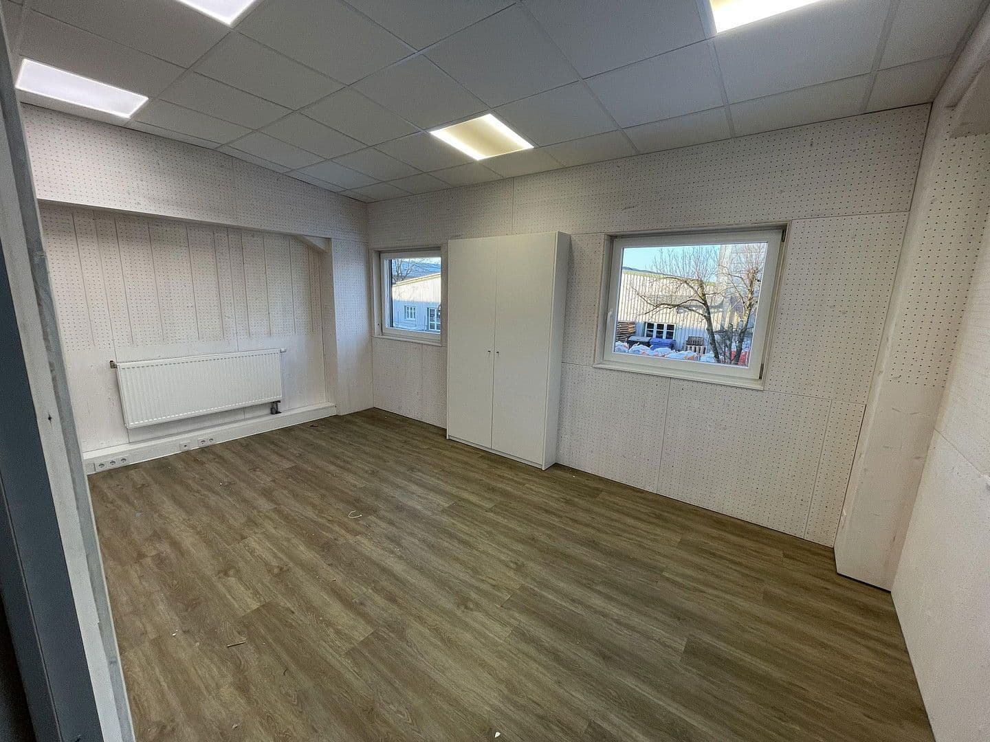 Pronájem nebytového prostoru 1.580 m², Allinger Straße 10, Vilshofen an der Donau, Bavorsko Pronájem nebytového prostoru 1.580 m², Allinger Straße 10, Vilshofen an der Donau, Bavorsko