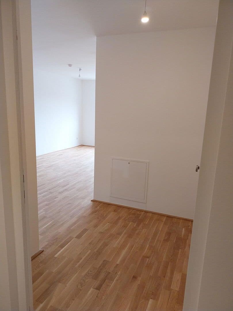 Pronájem bytu 2+1 45 m², Gudrunstraße 120, Wien, Wien Pronájem bytu 2+1 45 m², Gudrunstraße 120, Wien, Wien