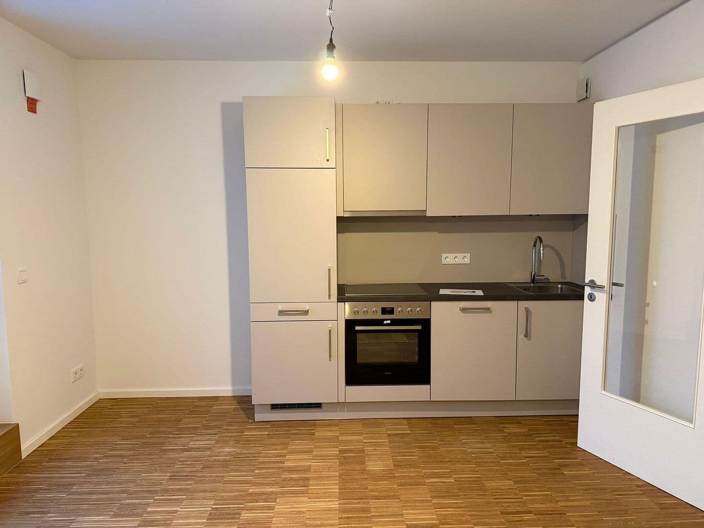 Pronájem bytu 2+1 54 m², Erdkampsweg 43a, Hamburg, Hamburg Pronájem bytu 2+1 54 m², Erdkampsweg 43a, Hamburg, Hamburg