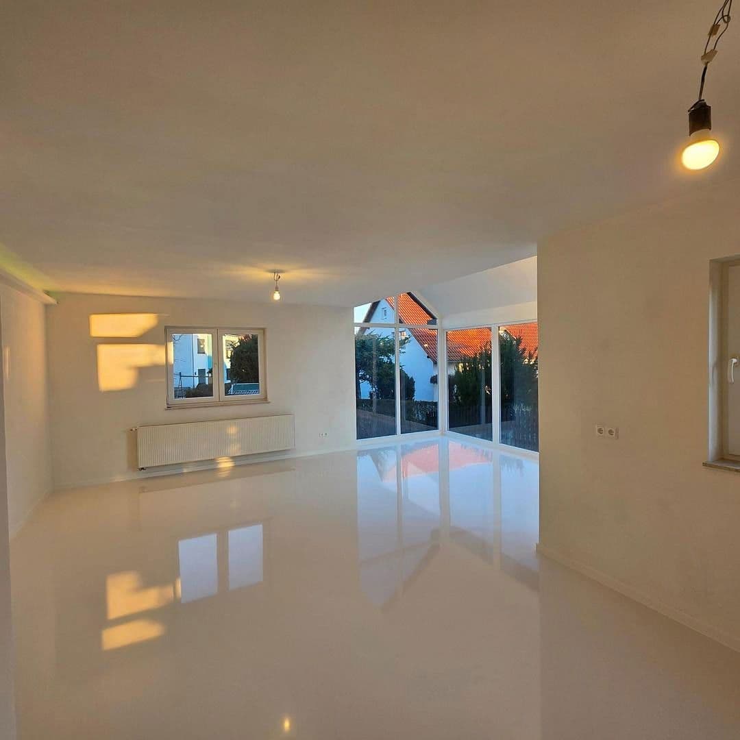 Prodej domu 121 m², pozemek 554 m², Deumener Weg 1, Hohenmölsen, Sasko-Anhaltsko Prodej domu 121 m², pozemek 554 m², Deumener Weg 1, Hohenmölsen, Sasko-Anhaltsko