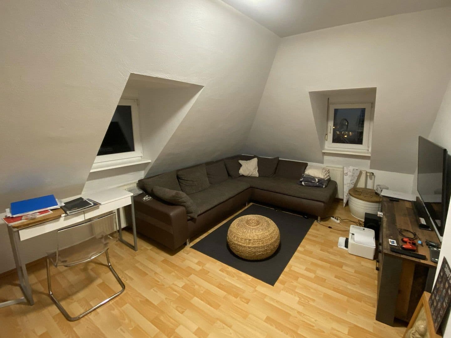 Pronájem bytu 3+1 63 m², Waldstraße 144, Wiesbaden, Hessen Pronájem bytu 3+1 63 m², Waldstraße 144, Wiesbaden, Hessen