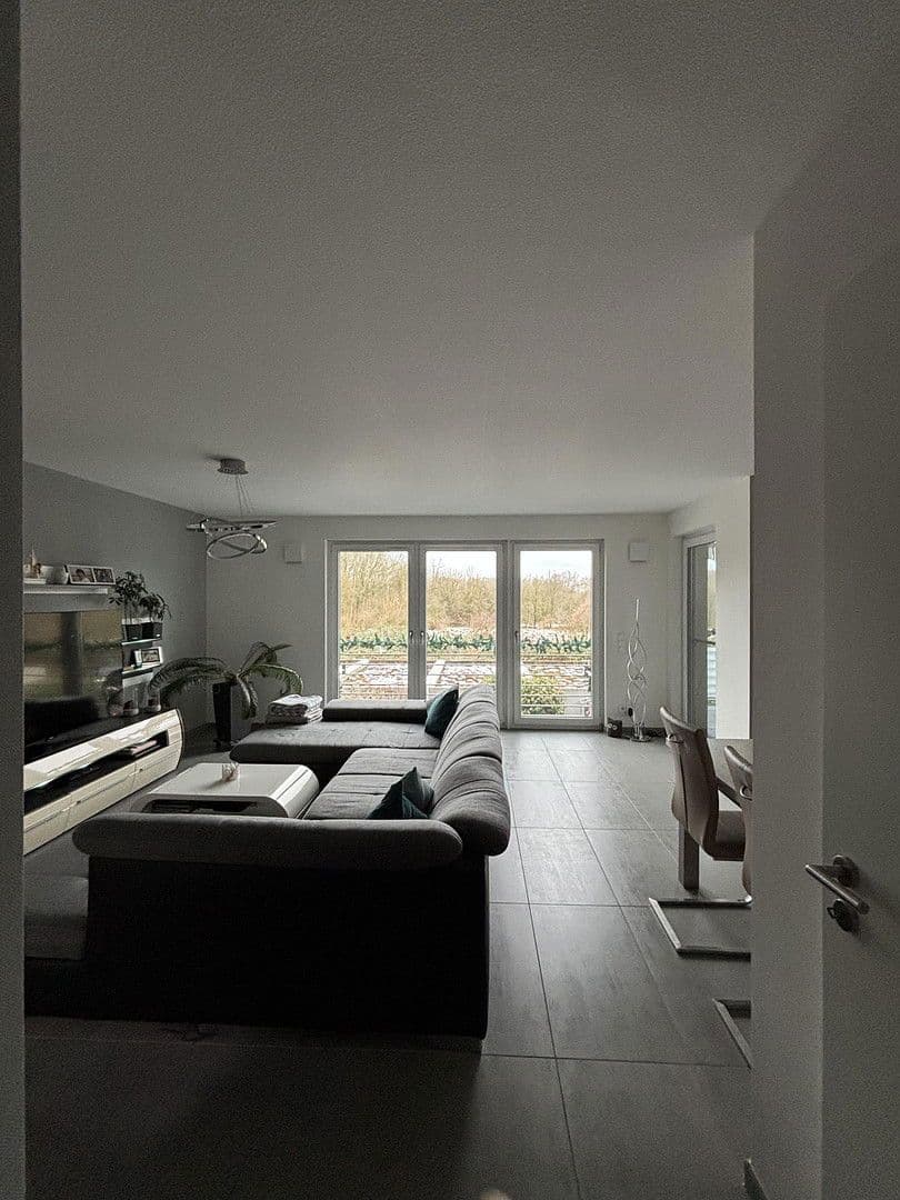 Prodej bytu 3+kk 97 m², Oberhausen, Severní Porýní-Vestfálsko Prodej bytu 3+kk 97 m², Oberhausen, Severní Porýní-Vestfálsko