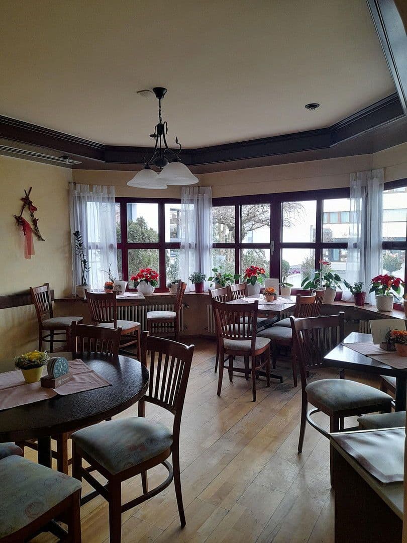 Pronájem nebytového prostoru 400 m², Marktplatz 3, Baienfurt, Bádensko-Württembersko Pronájem nebytového prostoru 400 m², Marktplatz 3, Baienfurt, Bádensko-Württembersko