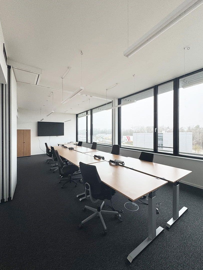 Pronájem kanceláře 775 m², Ida-Noddack-Straße 2, Ingolstadt, Bavorsko Pronájem kanceláře 775 m², Ida-Noddack-Straße 2, Ingolstadt, Bavorsko