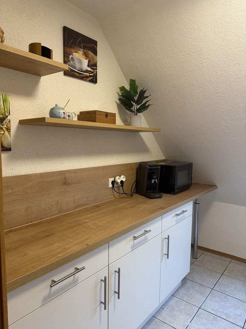 Pronájem bytu 3+1 63 m², Vöhlinstrasse 26, Memmingen, Bavorsko Pronájem bytu 3+1 63 m², Vöhlinstrasse 26, Memmingen, Bavorsko