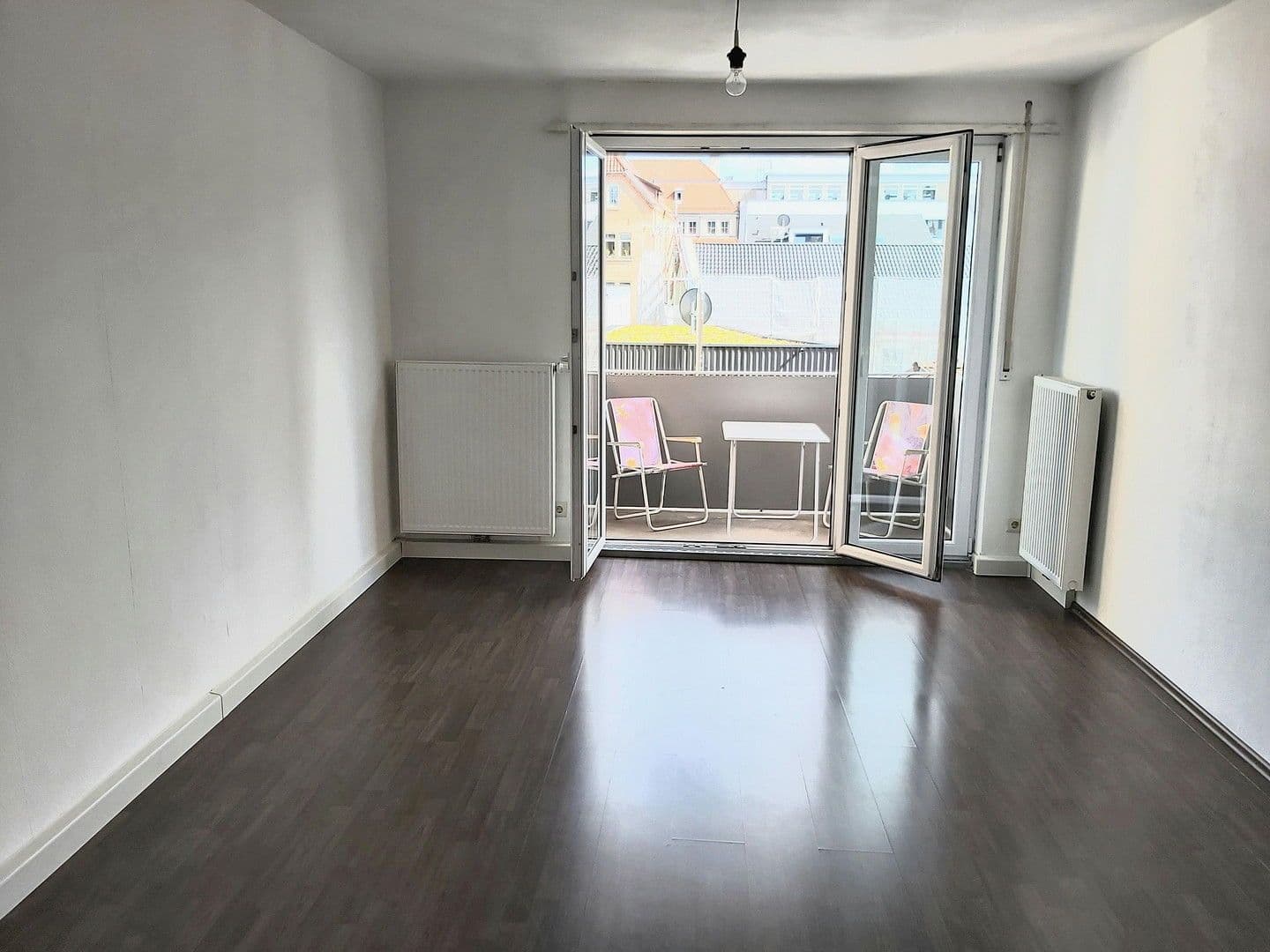 Pronájem bytu 2+1 55 m², Forststrasse, Stuttgart-West, Bádensko-Württembersko Pronájem bytu 2+1 55 m², Forststrasse, Stuttgart-West, Bádensko-Württembersko