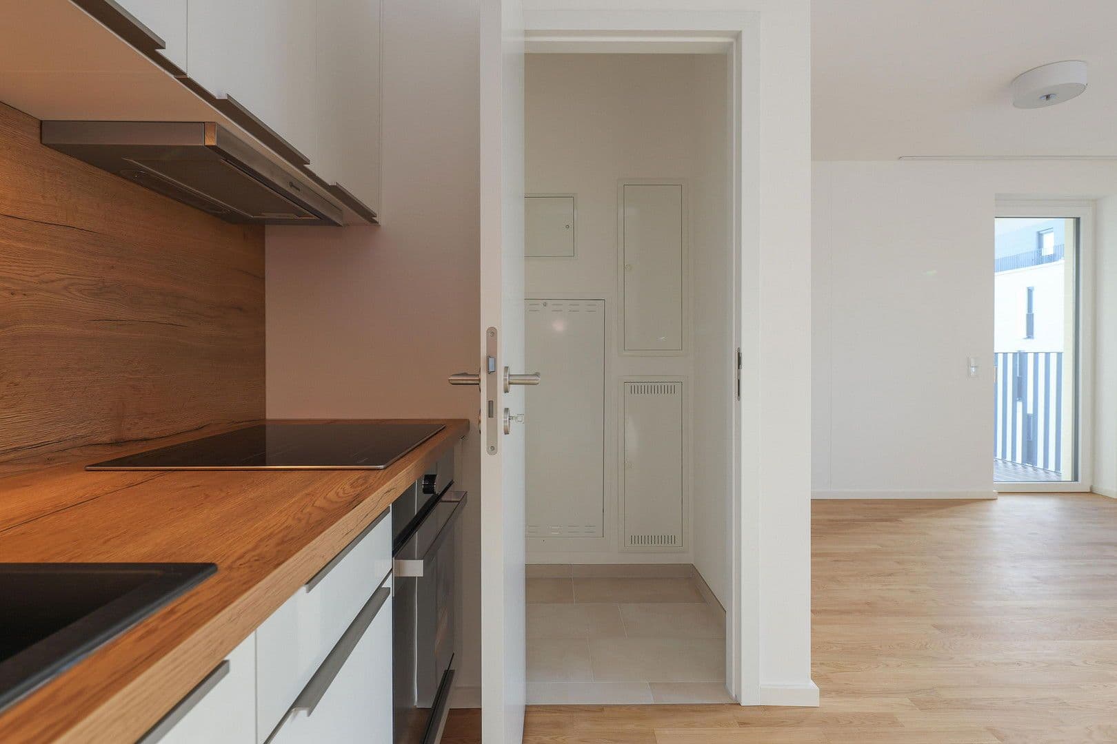 Pronájem bytu 2+1 56 m², Berlin, Berlín Pronájem bytu 2+1 56 m², Berlin, Berlín