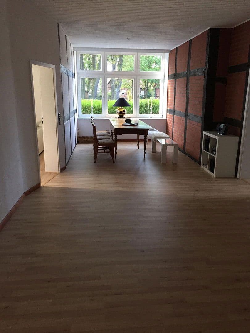 Prodej domu 821 m², pozemek 2.290 m², Schwarmstedt, Dolní Sasko Prodej domu 821 m², pozemek 2.290 m², Schwarmstedt, Dolní Sasko