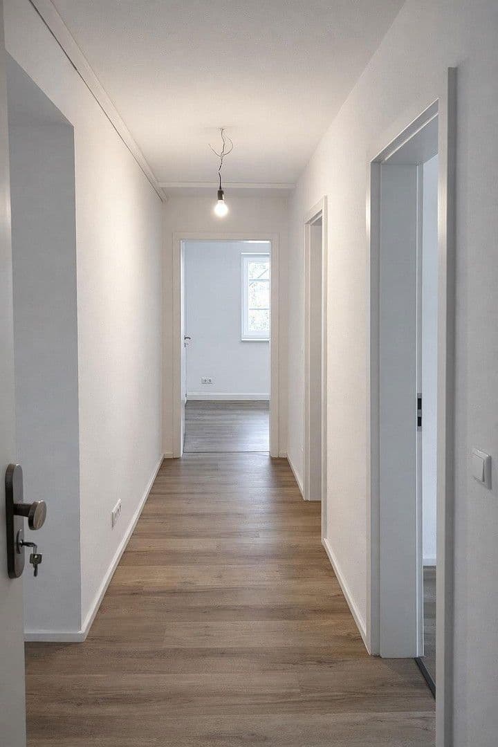 Pronájem bytu 2+1 48 m², Schlesierstraße 1, Schwandorf, Bavorsko Pronájem bytu 2+1 48 m², Schlesierstraße 1, Schwandorf, Bavorsko
