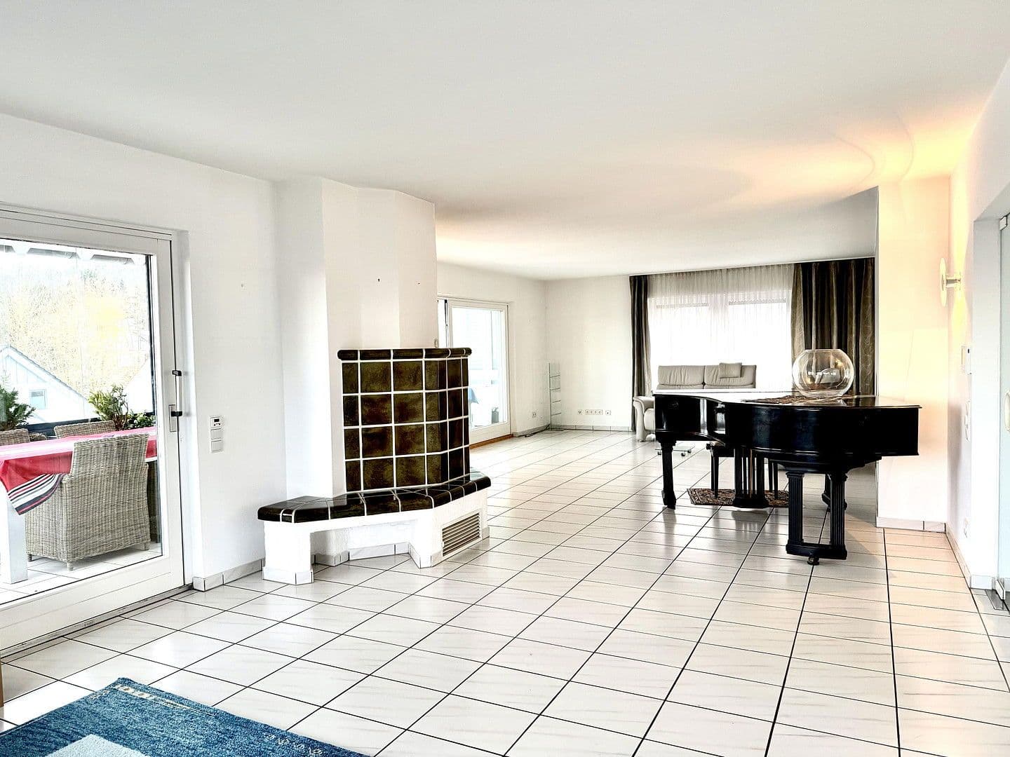 Prodej domu 198 m², pozemek 776 m², Weisenheim am Berg, Porýní-Falc Prodej domu 198 m², pozemek 776 m², Weisenheim am Berg, Porýní-Falc