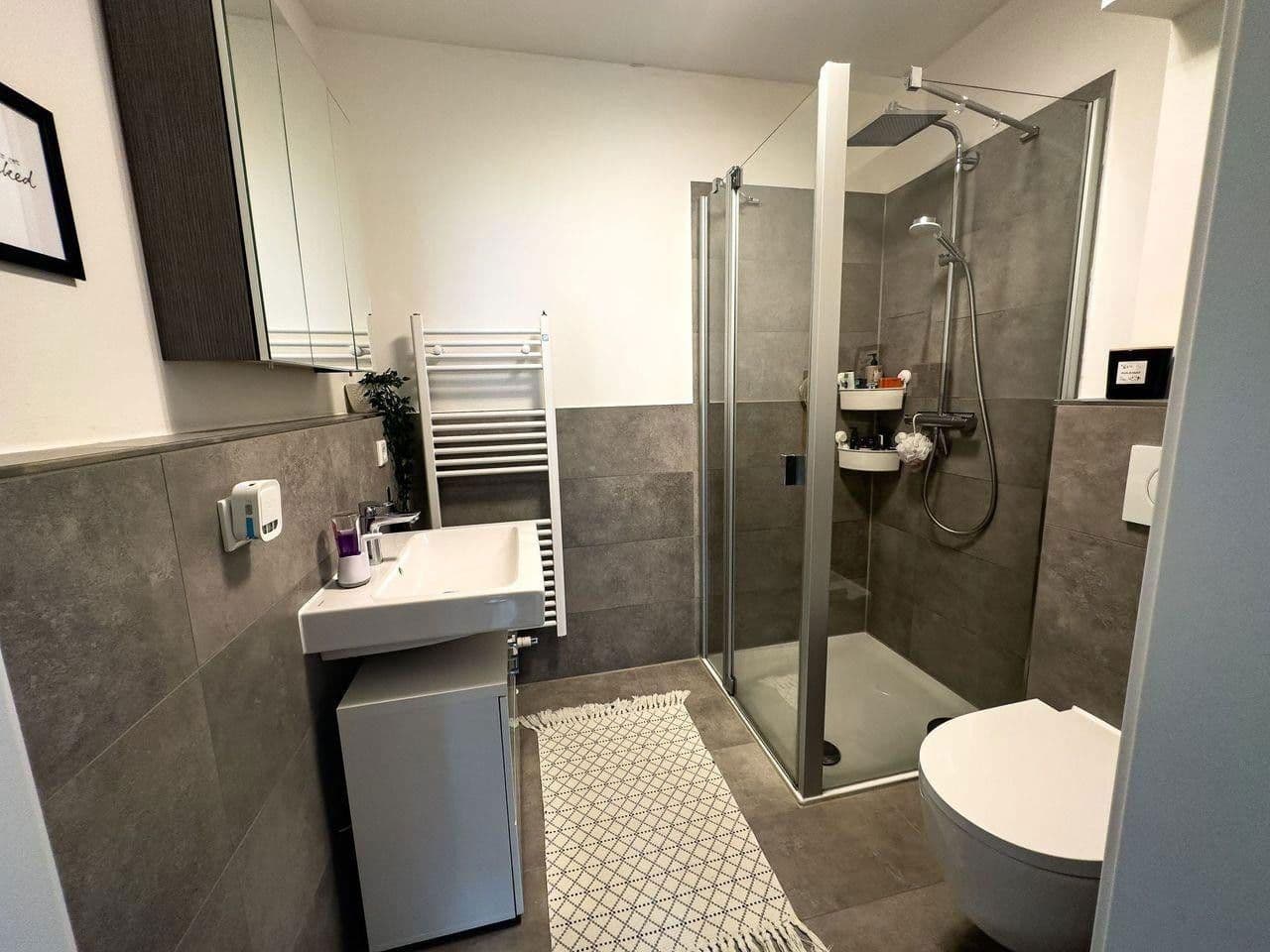 Pronájem bytu 3+1 70 m², Radickestraße 33, Hamburg, Hamburg Pronájem bytu 3+1 70 m², Radickestraße 33, Hamburg, Hamburg