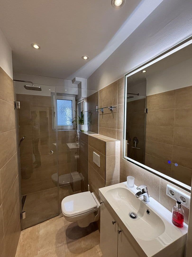 Pronájem bytu 2+1 55 m², Berlin, Berlín Pronájem bytu 2+1 55 m², Berlin, Berlín