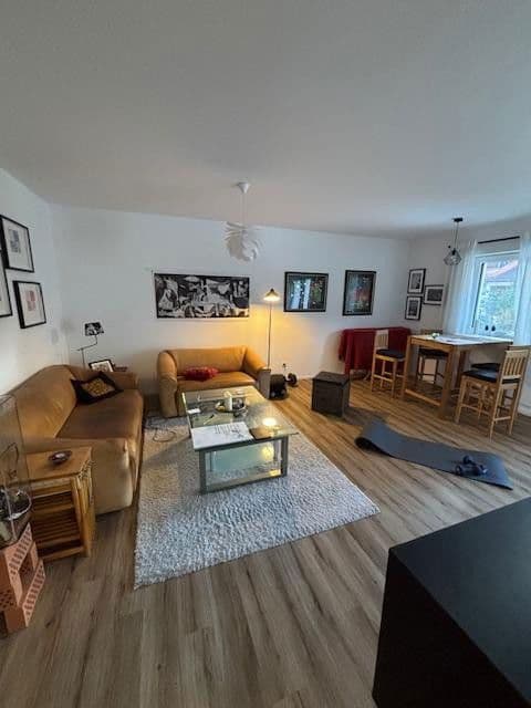 Pronájem bytu 2+1 60 m², Holzkirchen, Bavorsko Pronájem bytu 2+1 60 m², Holzkirchen, Bavorsko