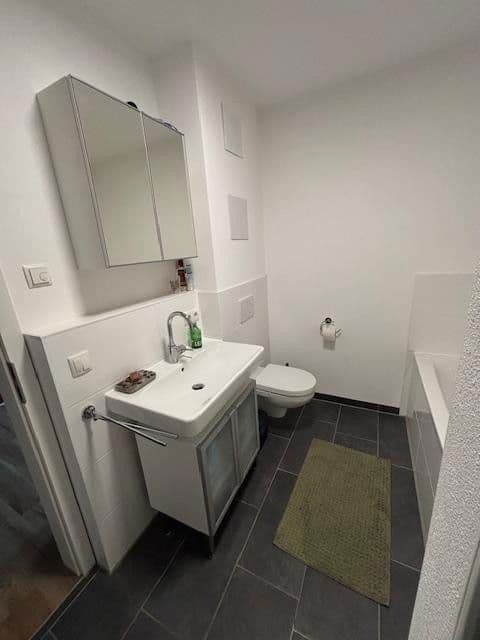 Pronájem bytu 2+1 60 m², Holzkirchen, Bavorsko Pronájem bytu 2+1 60 m², Holzkirchen, Bavorsko