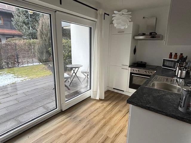 Pronájem bytu 2+1 60 m², Holzkirchen, Bavorsko Pronájem bytu 2+1 60 m², Holzkirchen, Bavorsko