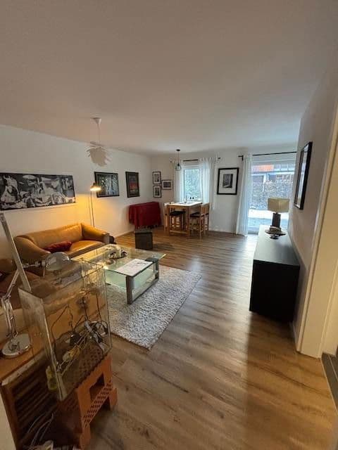 Pronájem bytu 2+1 60 m², Holzkirchen, Bavorsko Pronájem bytu 2+1 60 m², Holzkirchen, Bavorsko