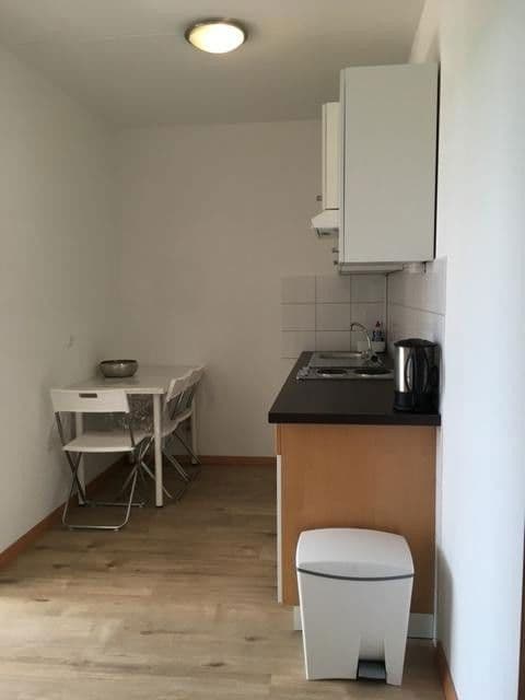 Pronájem bytu 3+1 64 m², Hannover, Dolní Sasko Pronájem bytu 3+1 64 m², Hannover, Dolní Sasko