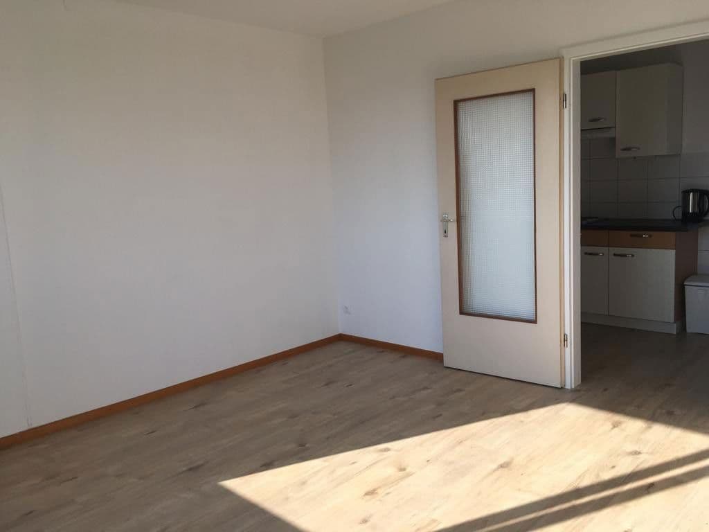Pronájem bytu 3+1 64 m², Hannover, Dolní Sasko Pronájem bytu 3+1 64 m², Hannover, Dolní Sasko