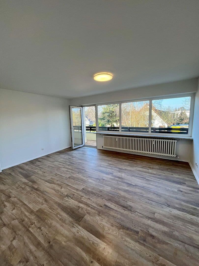 Prodej bytu 3+1 78 m², Dahlemer Weg 93, Berlin, Berlín Prodej bytu 3+1 78 m², Dahlemer Weg 93, Berlin, Berlín