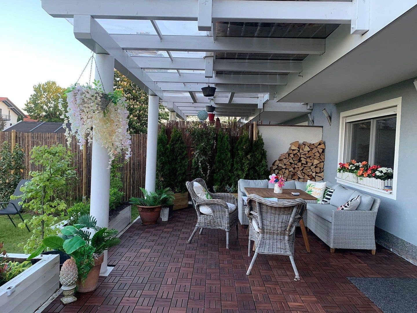 Prodej bytu 4+kk 122 m², Aßling, Bavorsko Prodej bytu 4+kk 122 m², Aßling, Bavorsko