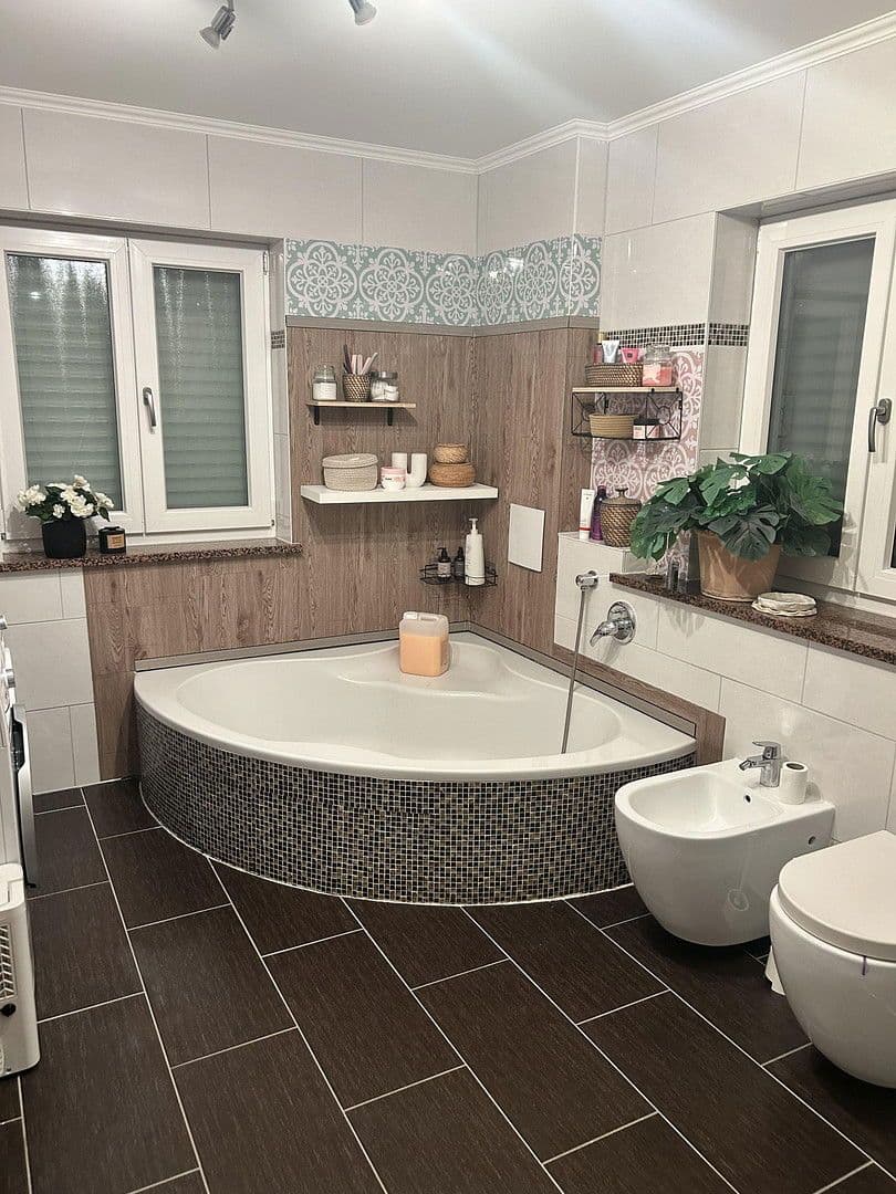 Prodej bytu 4+kk 122 m², Aßling, Bavorsko Prodej bytu 4+kk 122 m², Aßling, Bavorsko